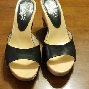 Guess wooden wedges